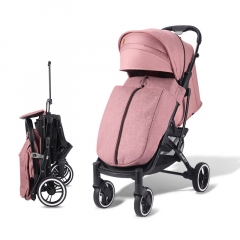 The stroller is lightweight, can sit on the stroll