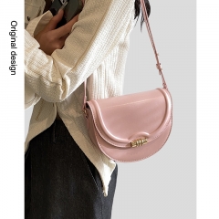 New saddle bag women's high-end sense niche bag ba