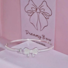 DreamyBow ^ Baby's Breath ^ Super Sparkle