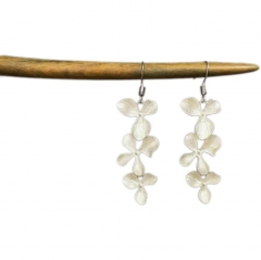 Vintage Silver-palated flowers earrings